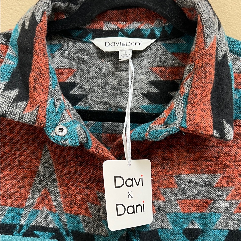 DAVI & DANI Teal, Rust & Gray Aztec Button-Up Shacket - Picture 3 of 4